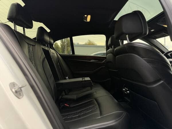 2018 BMW 520 — Miniatură 21