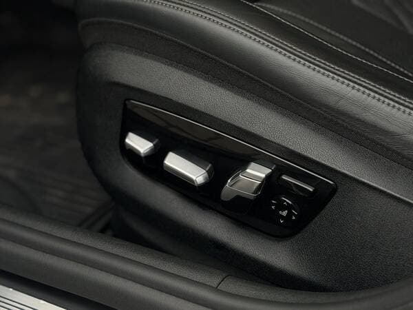 2018 BMW 520 — Miniatură 17