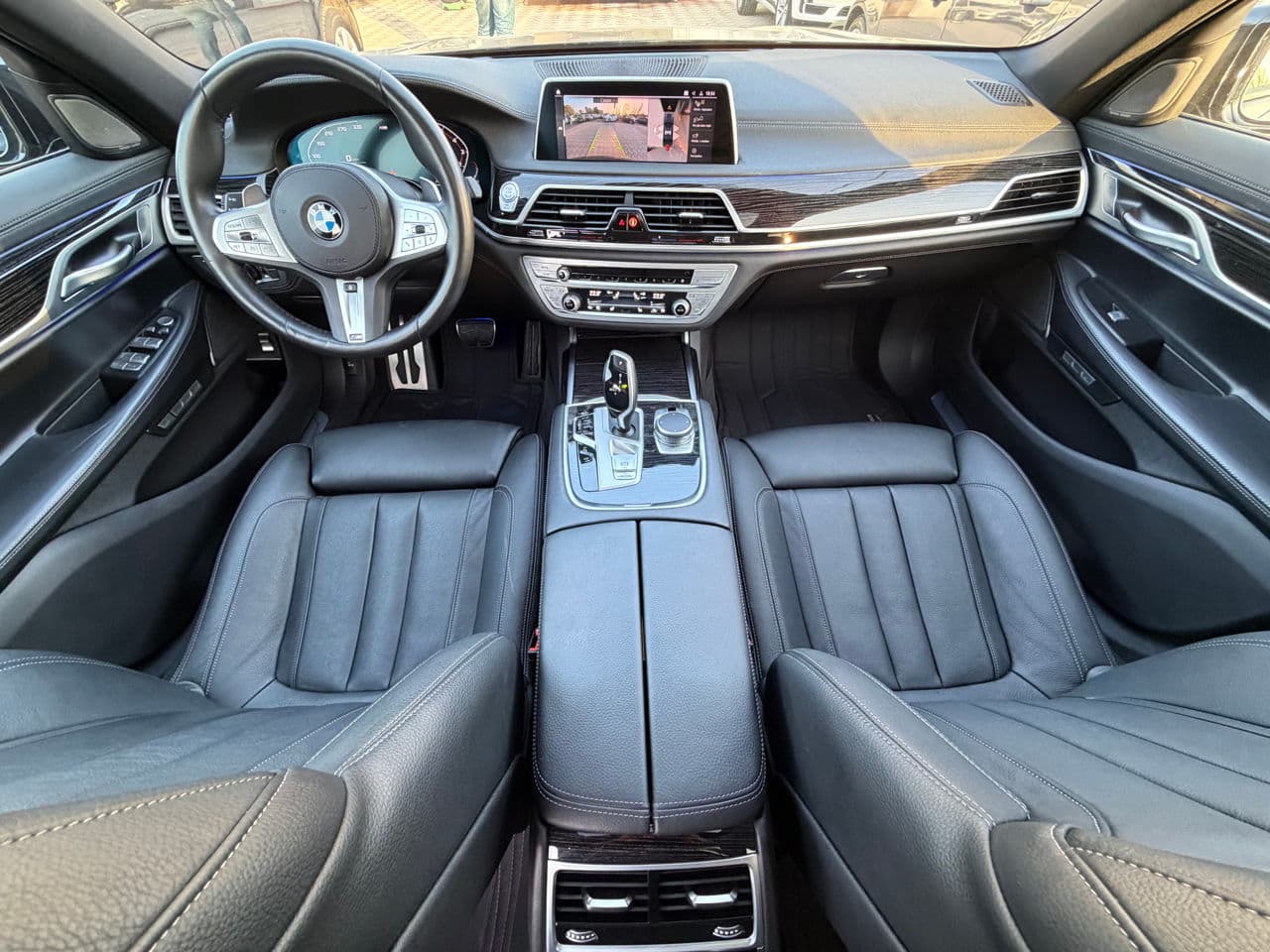 BMW 740 2021 — Миниатюра 10