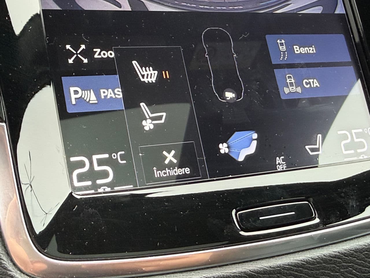 Volvo XC 90 2018 — Миниатюра 14