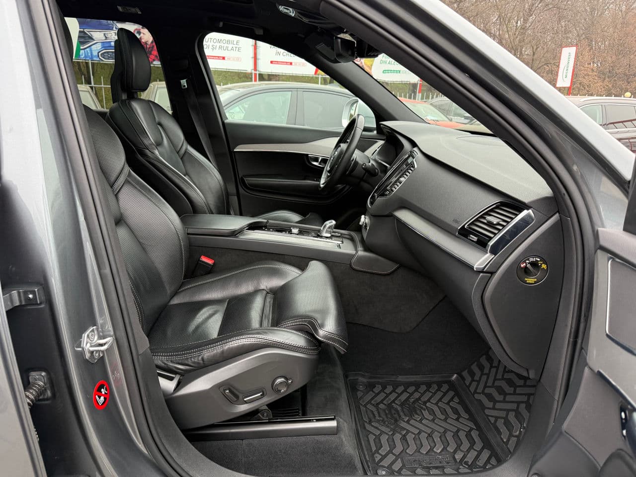 Volvo XC 90 2018 — Миниатюра 6