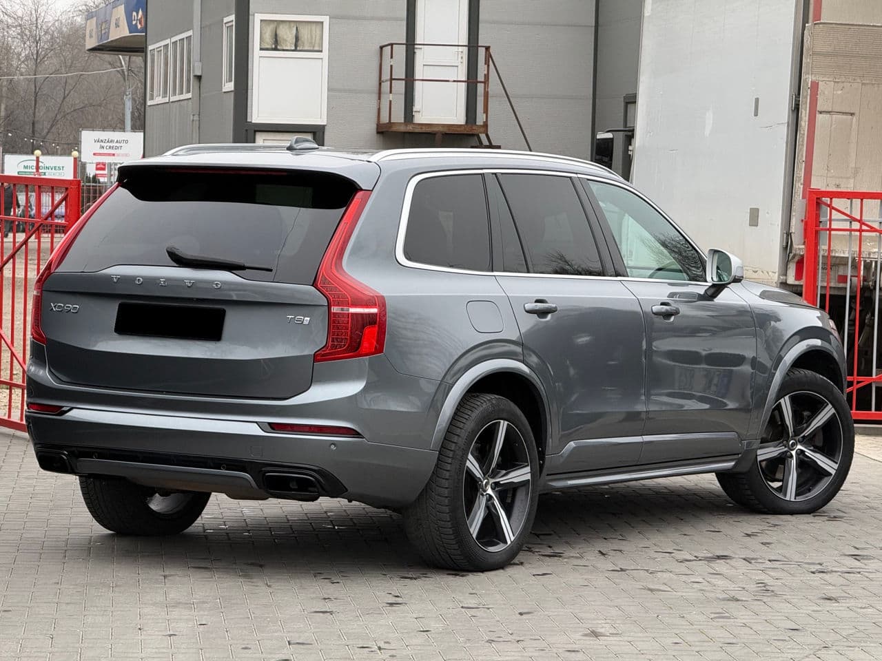 Volvo XC 90 2018 — Миниатюра 4