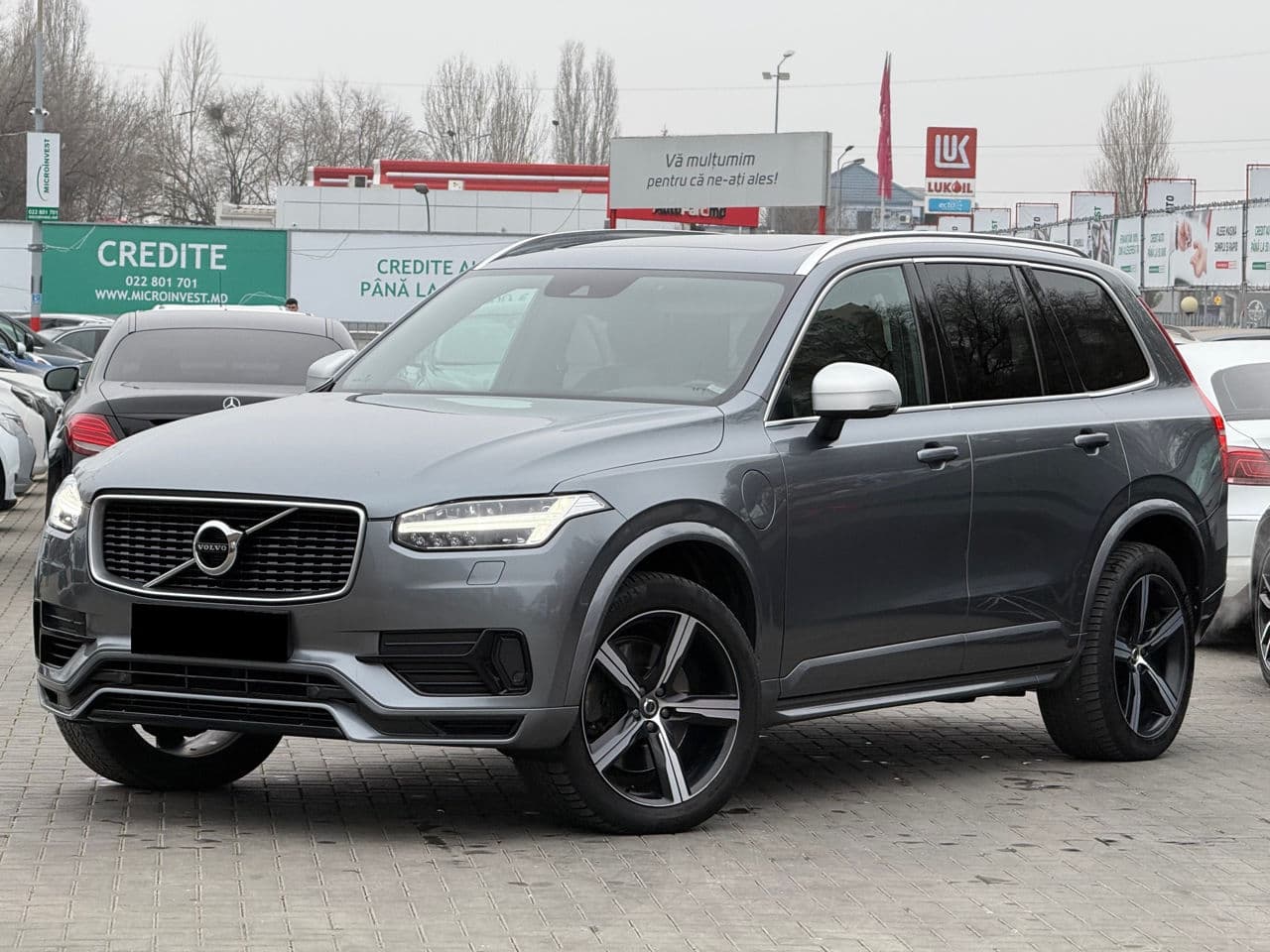 Volvo XC 90 2018 — Миниатюра 3