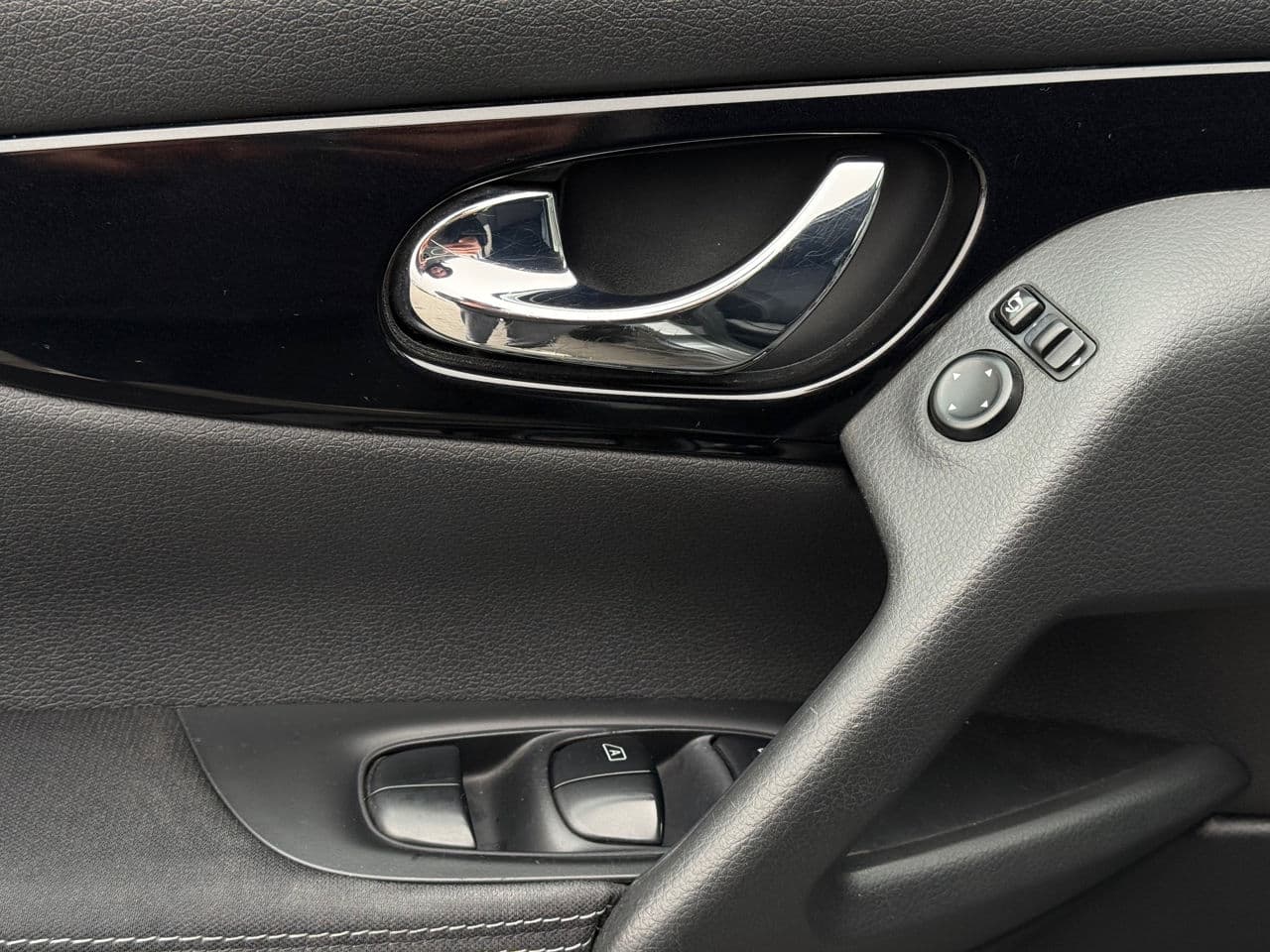 Nissan Qashqai 2016 — Миниатюра 15