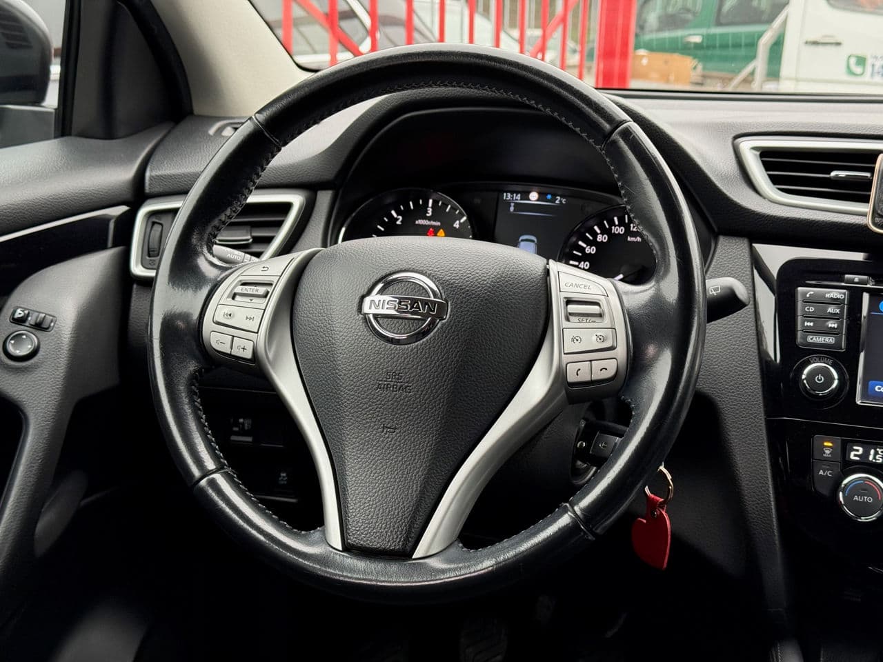 Nissan Qashqai 2016 — Миниатюра 11