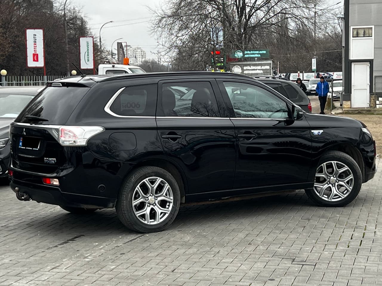 2014 Mitsubishi Outlander — Miniatură 3