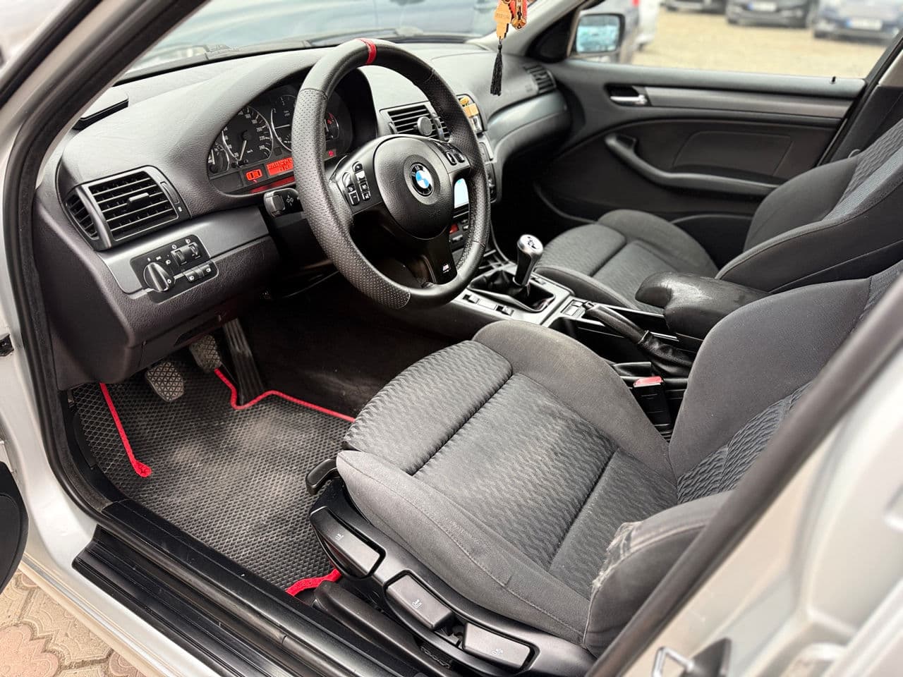 BMW 320 2004 — Миниатюра 5