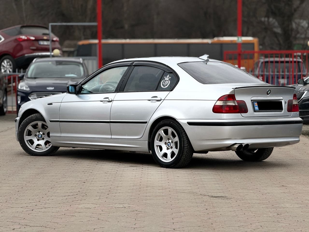 BMW 320 2004 — Миниатюра 2