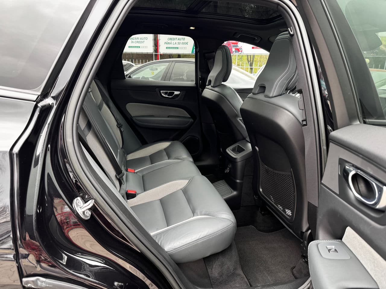 Volvo XC 60 2022 — Миниатюра 16