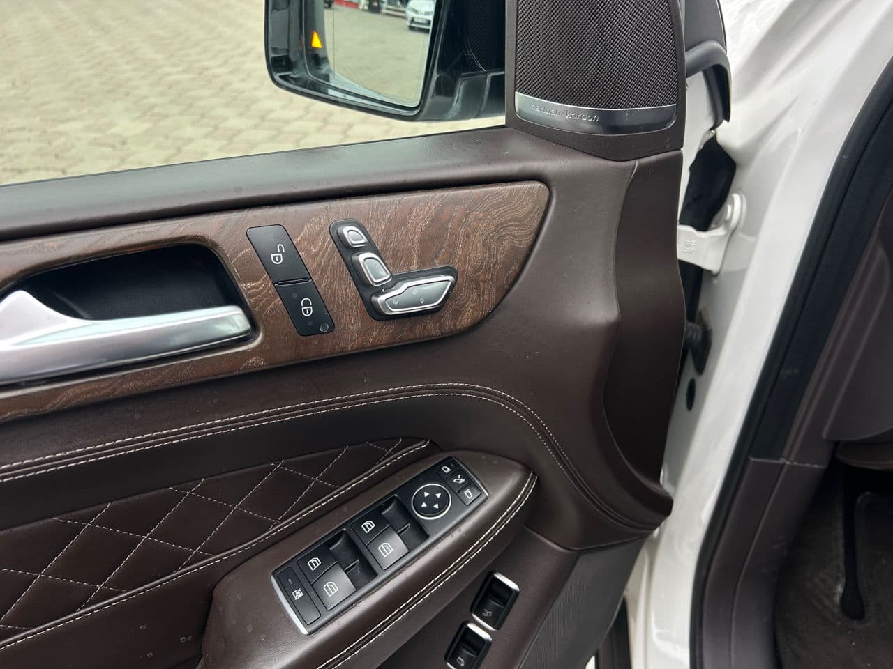 Mercedes GLS 350d 2017 — Миниатюра 6