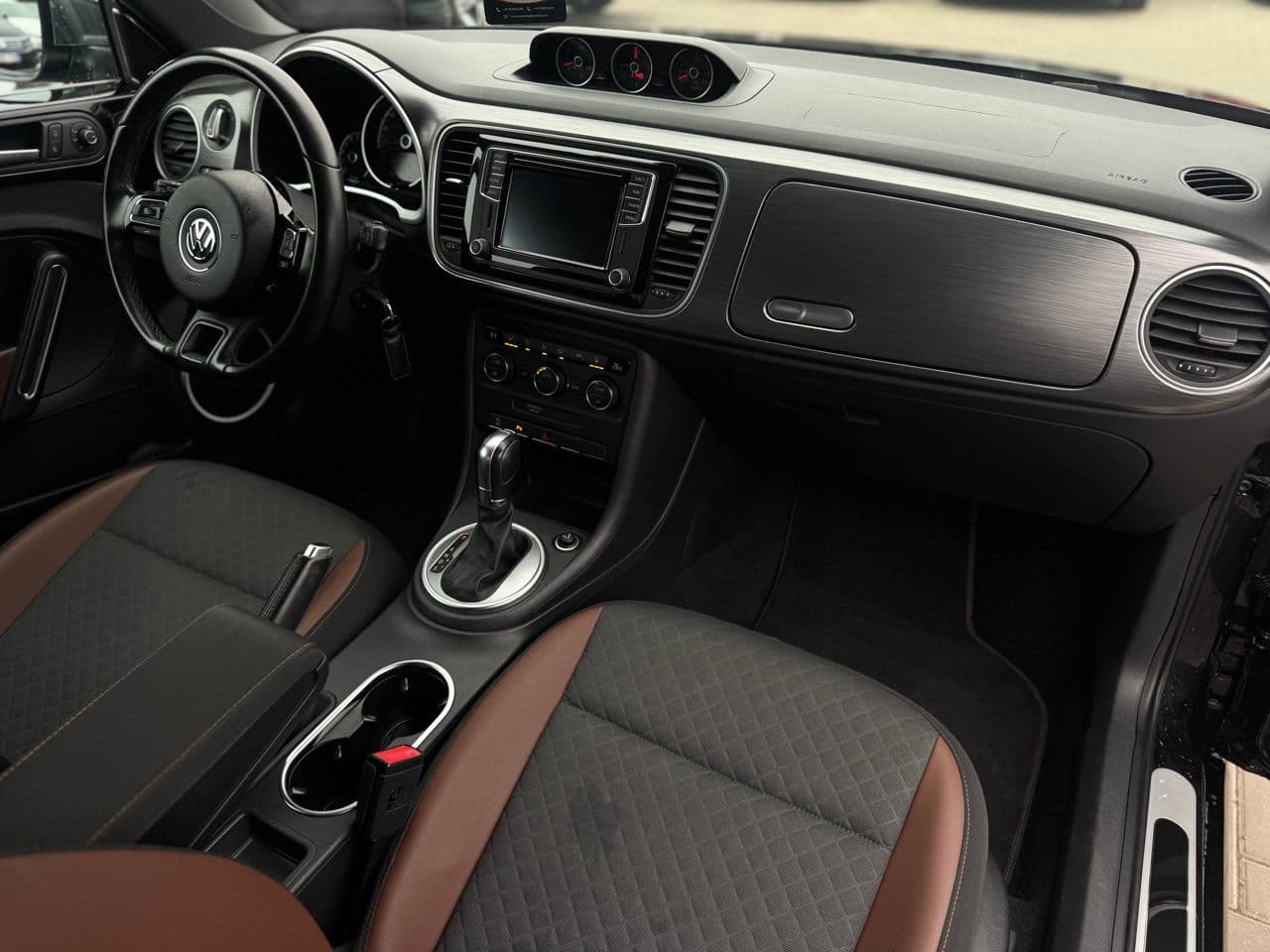 Volkswagen Beetle 2016 — Миниатюра 16