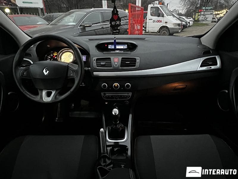 Renault Megane 2009 — Миниатюра 10