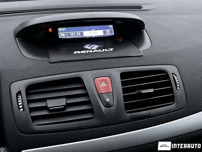 Renault Megane 2009 — Миниатюра 12