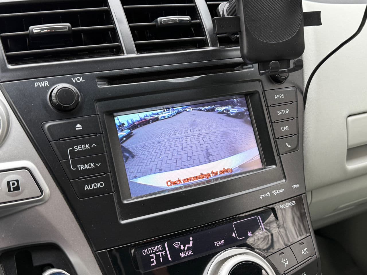 Toyota Prius Plus / V 2012 — Миниатюра 11