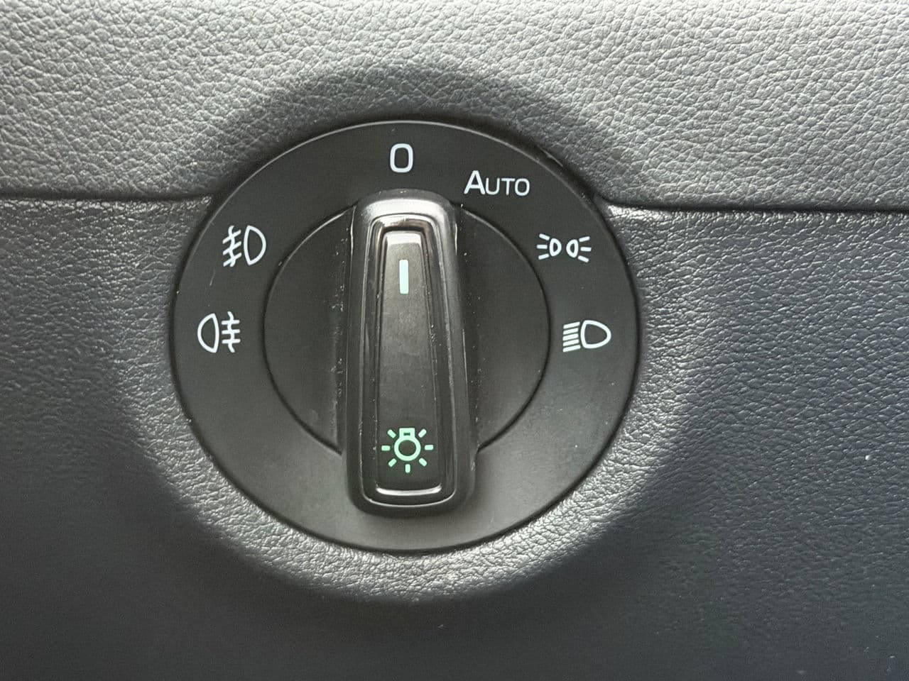 Skoda Octavia 2019 — Миниатюра 7