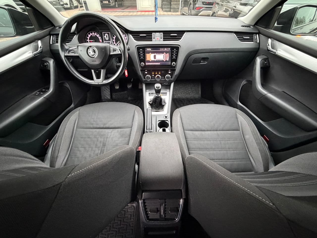 Skoda Octavia 2019 — Миниатюра 9