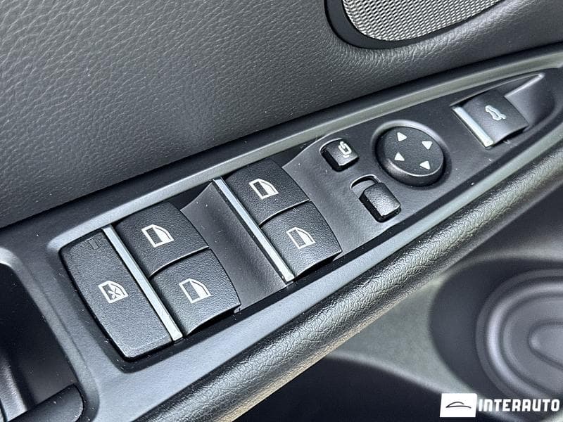 BMW X5 4.0e 2016 — Миниатюра 18
