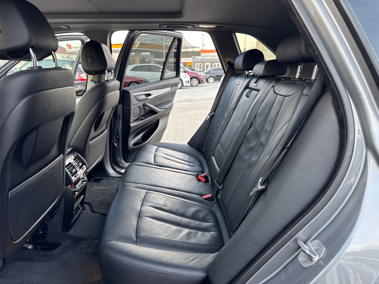 BMW X5 4.0e 2016 — Миниатюра 22