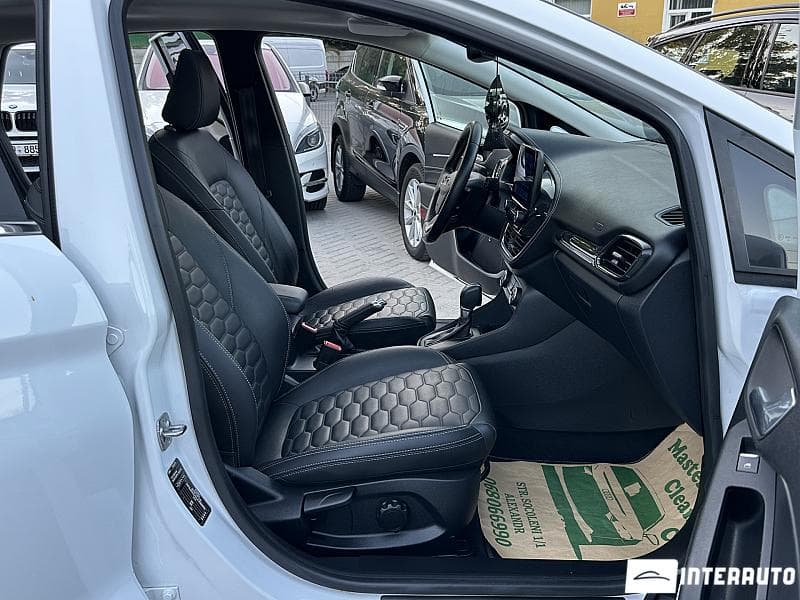Ford Fiesta 2020 — Миниатюра 16