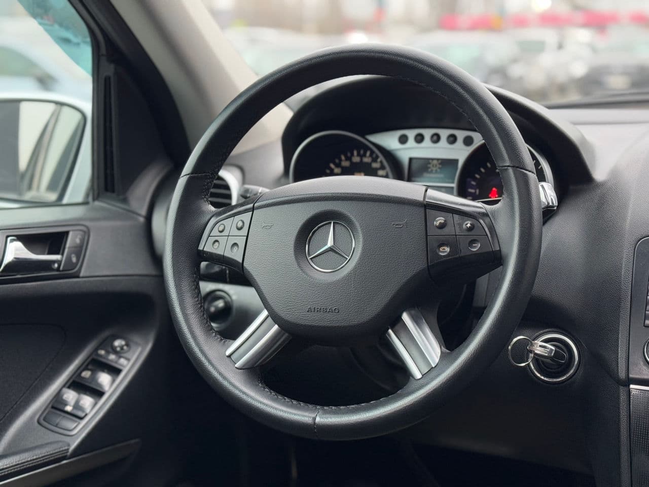 2008 Mercedes ML 320 — Miniatură 12
