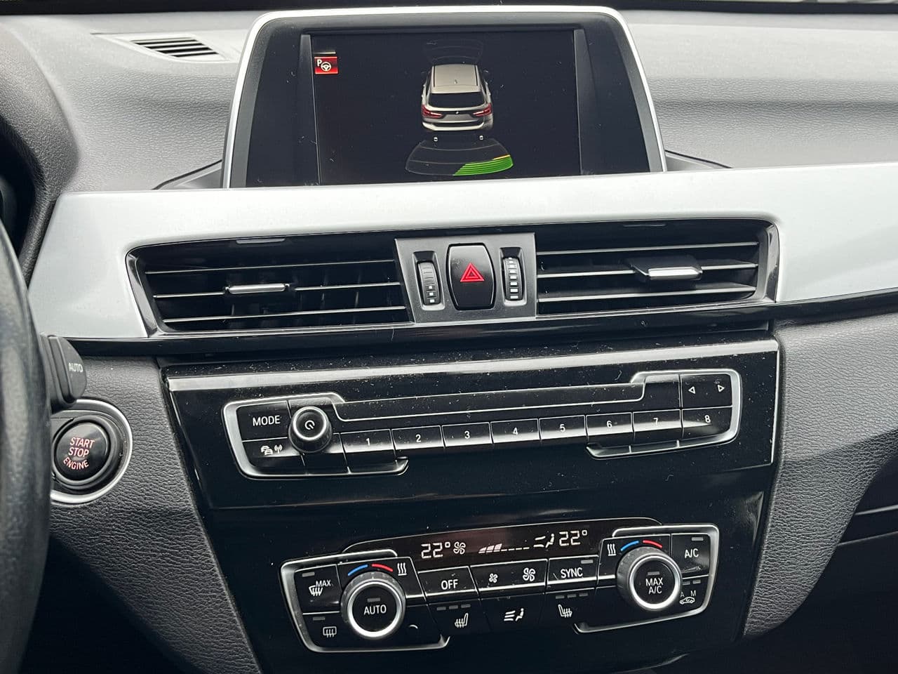 BMW X1 1.6D 2016 — Миниатюра 13