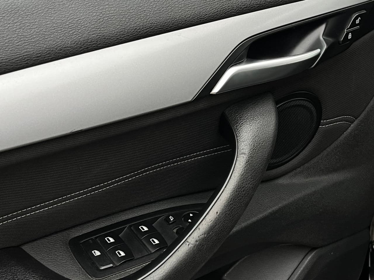 BMW X1 1.6D 2016 — Миниатюра 6
