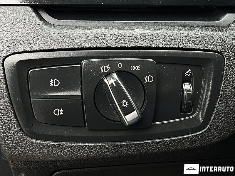 BMW X1 1.6D 2016 — Миниатюра 8