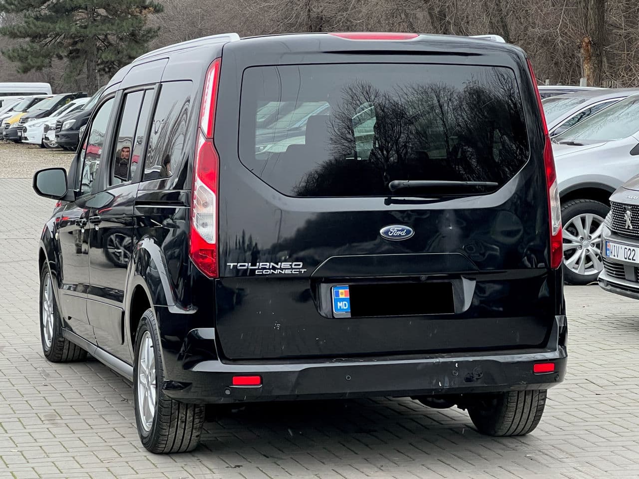 Ford Tourneo Connect 2019 — Миниатюра 4