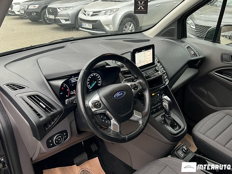 Ford Tourneo Connect 2019 — Миниатюра 8