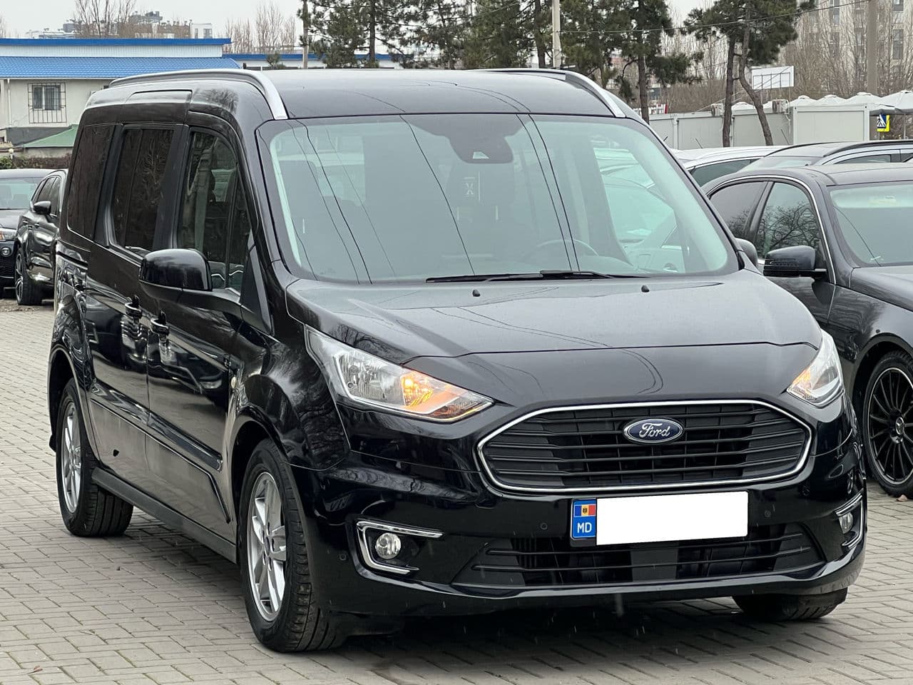 Ford Tourneo Connect 2019 — Миниатюра 3