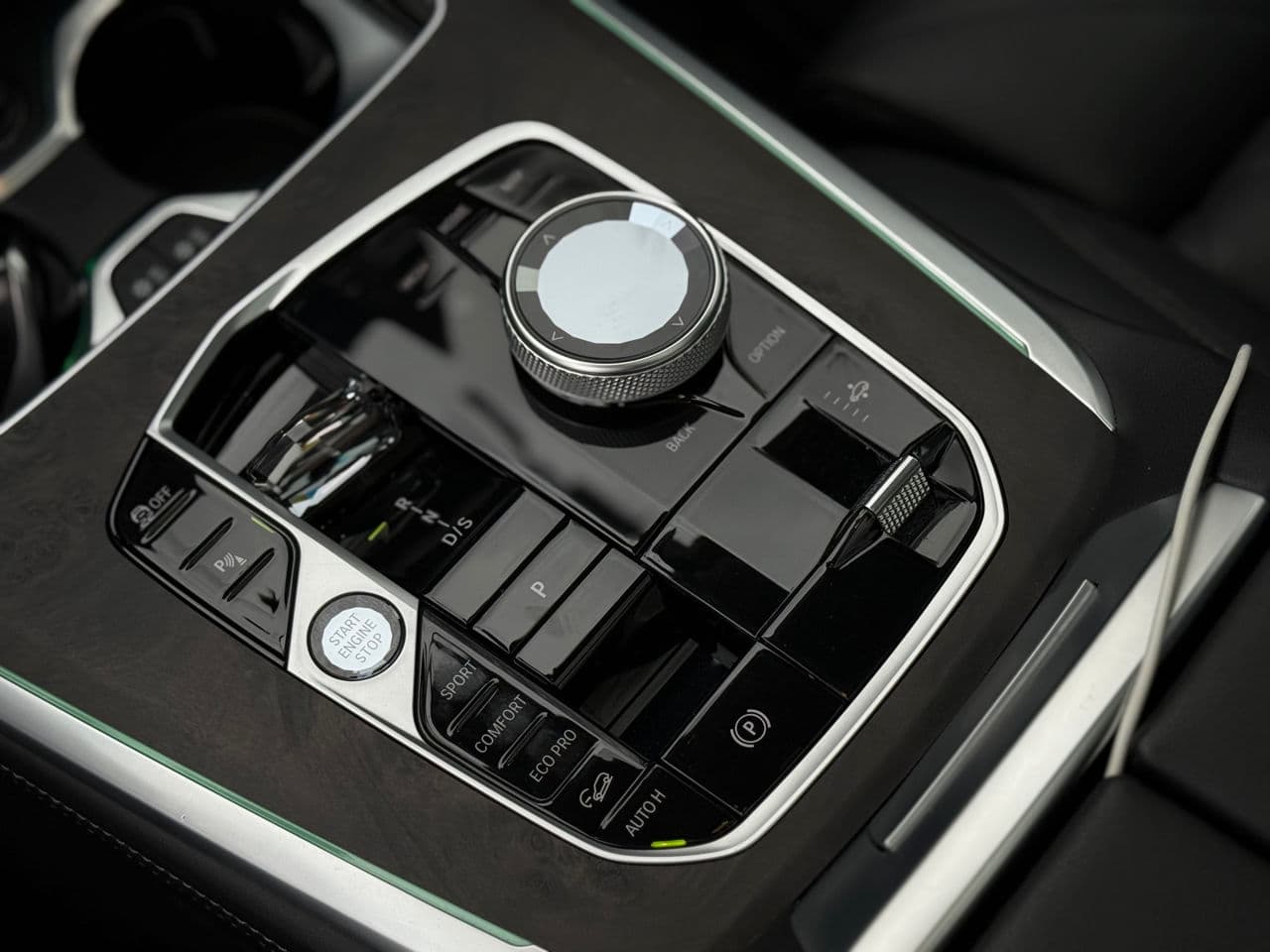 2022 BMW X7 4.0i — Miniatură 15