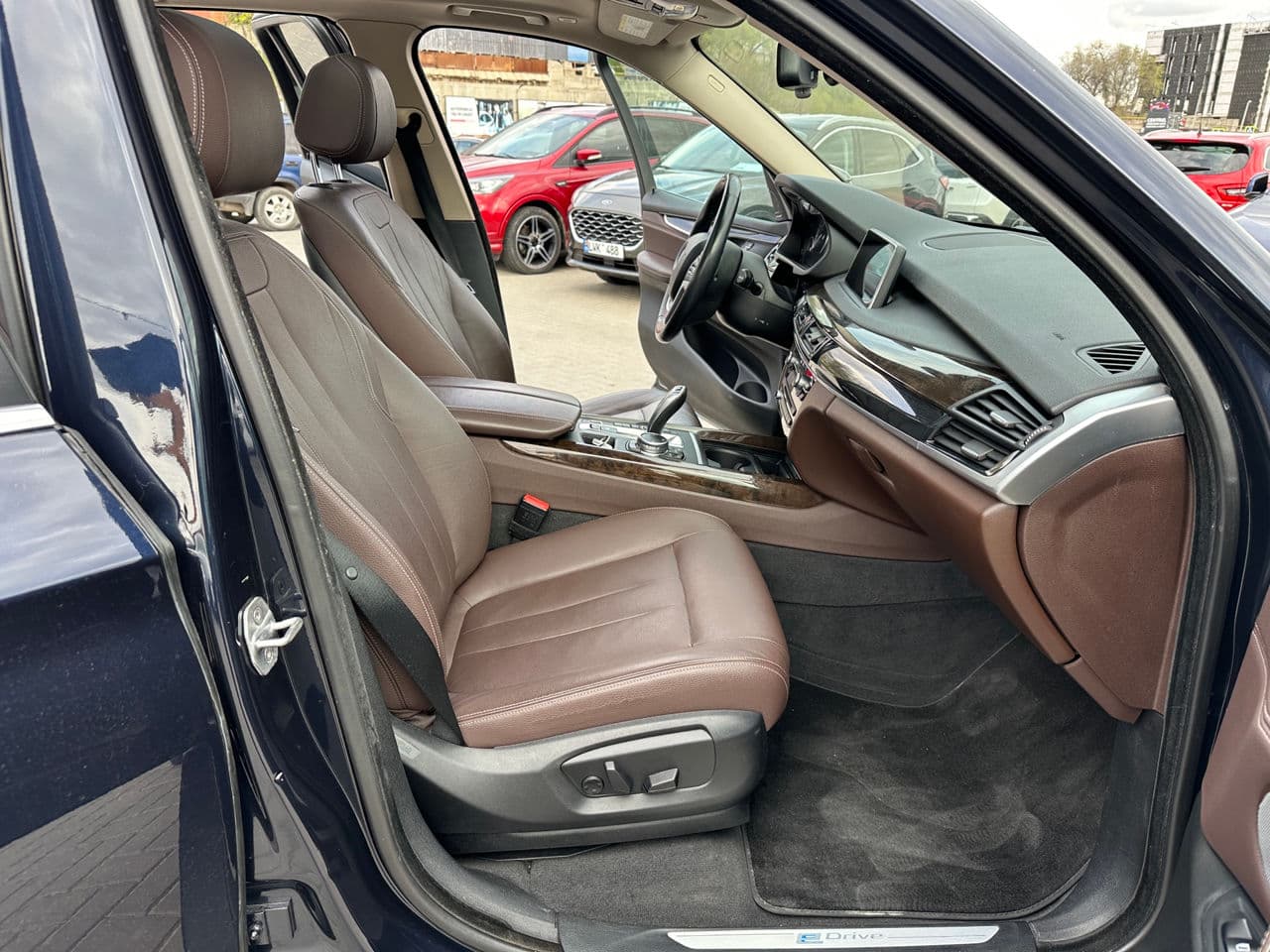 BMW X5 4.0e 2016 — Миниатюра 18