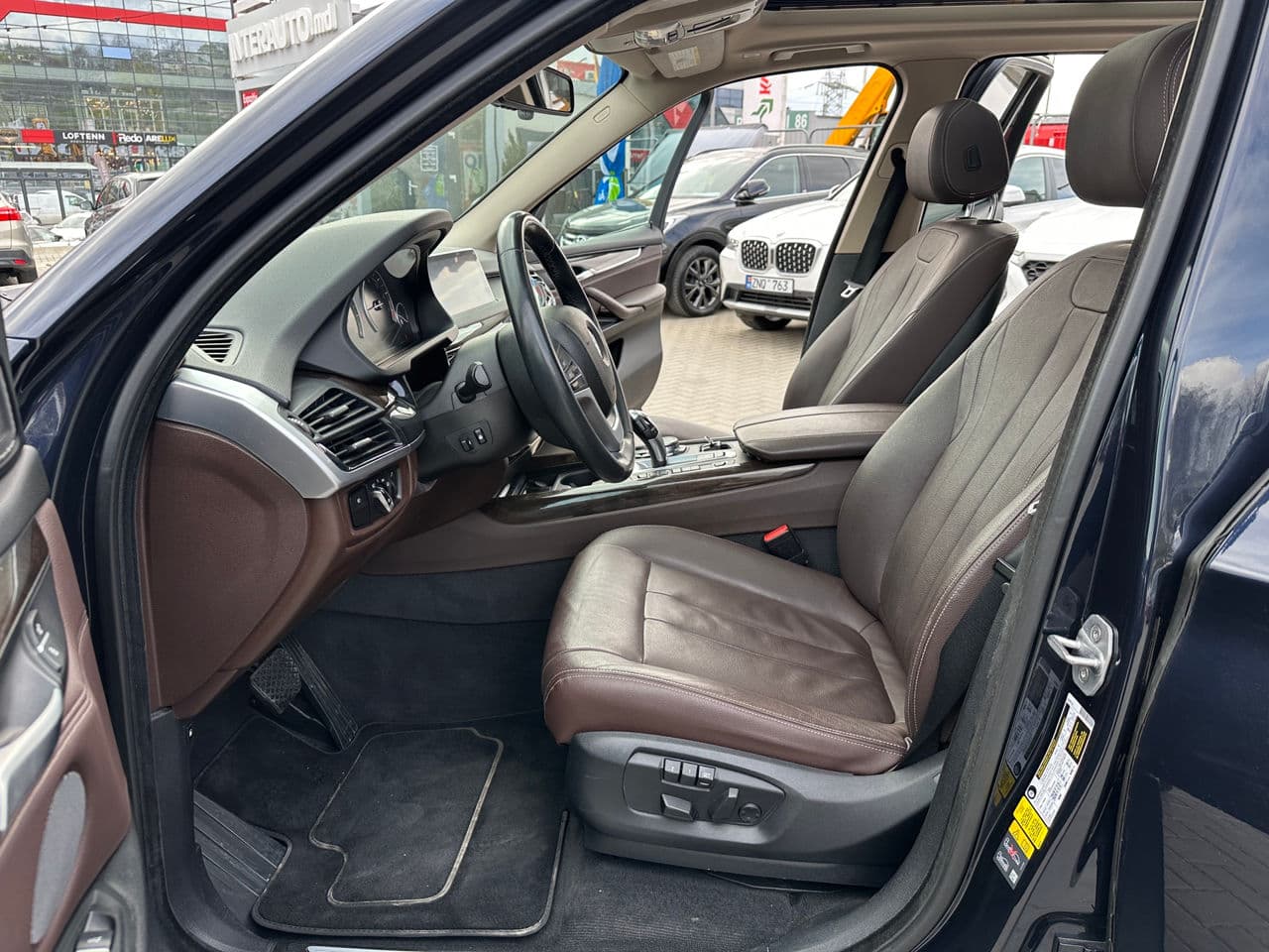BMW X5 4.0e 2016 — Миниатюра 5