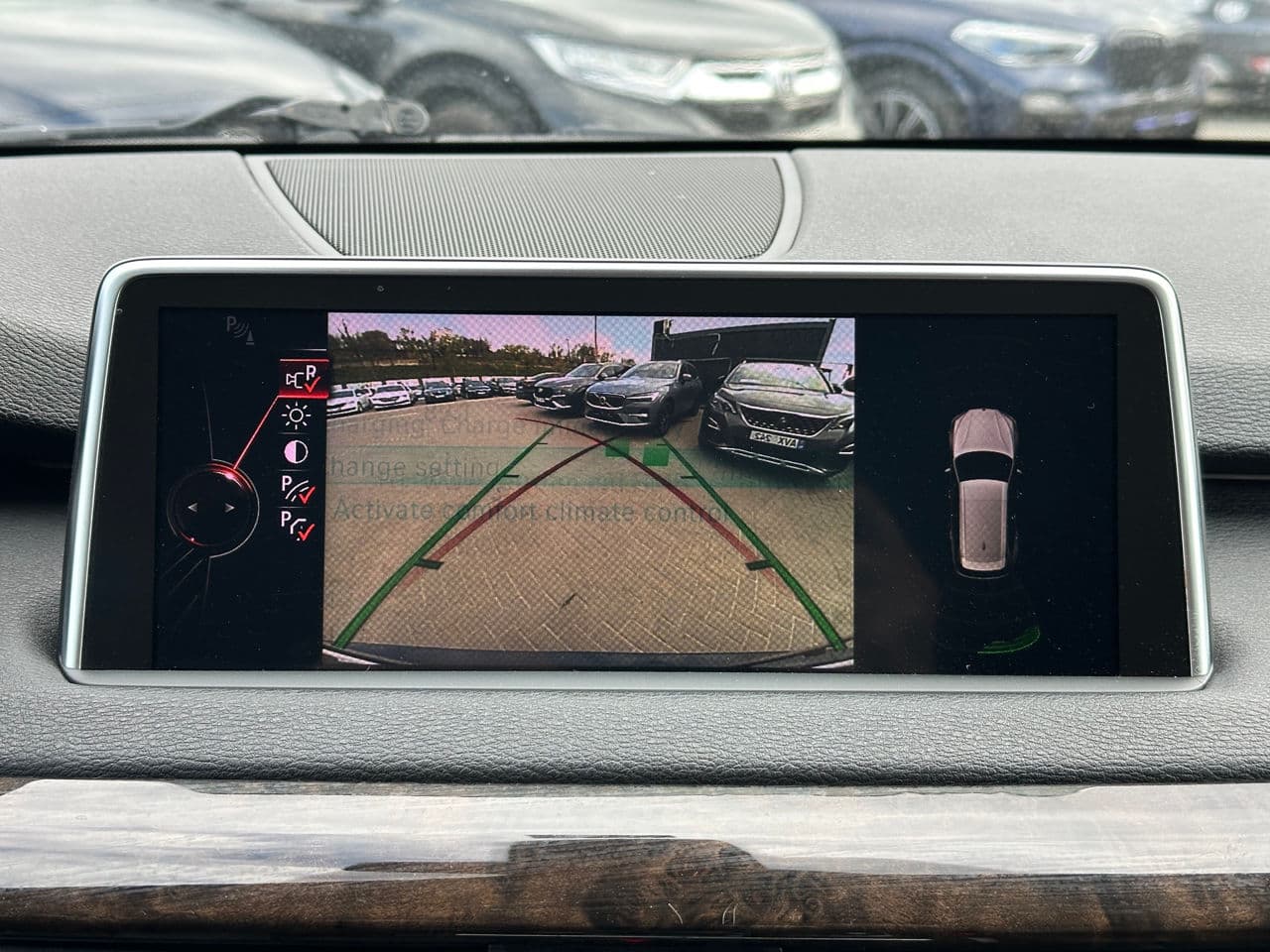 BMW X5 4.0e 2016 — Миниатюра 10