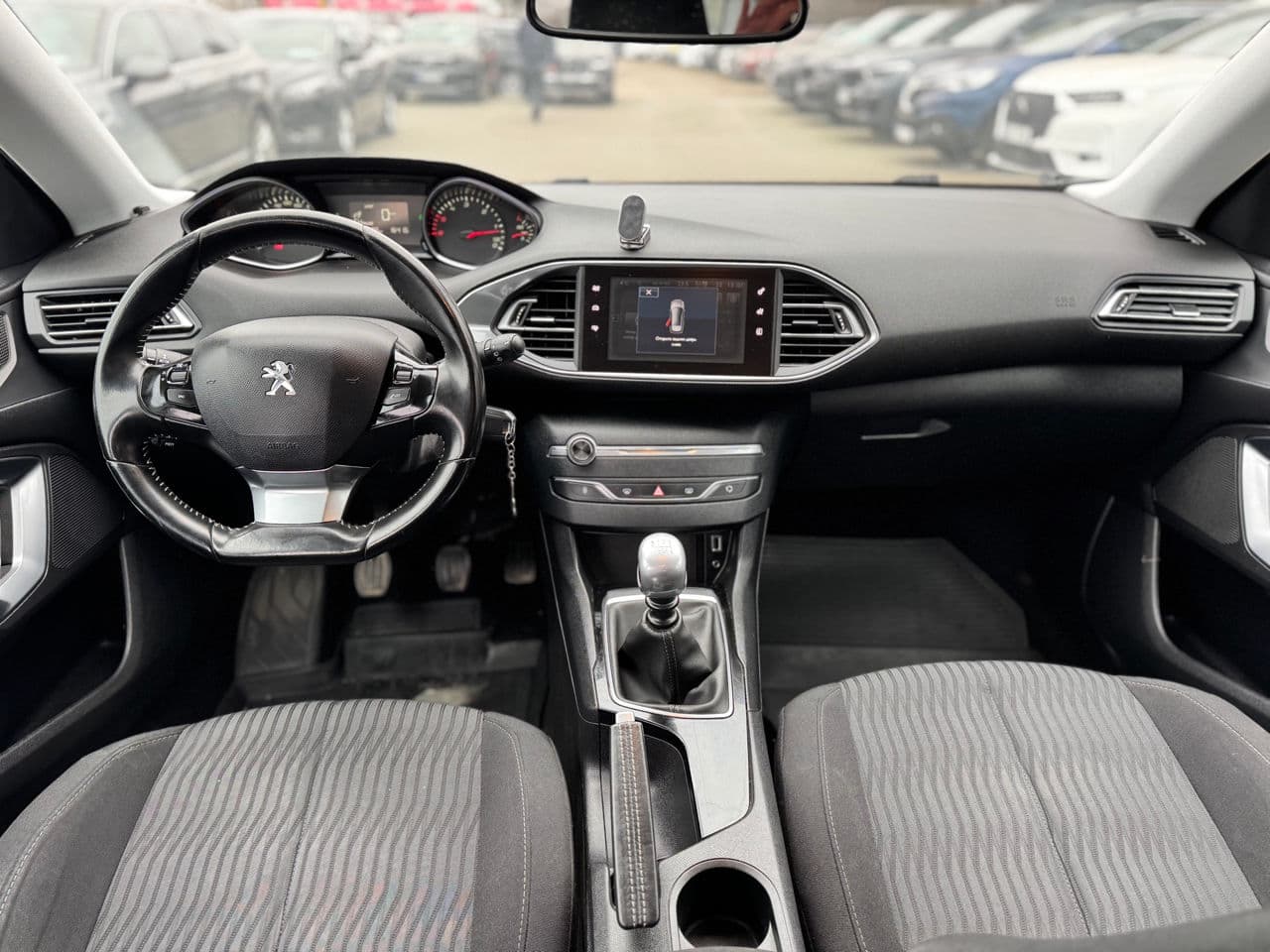 Peugeot 308 2016 — Миниатюра 15