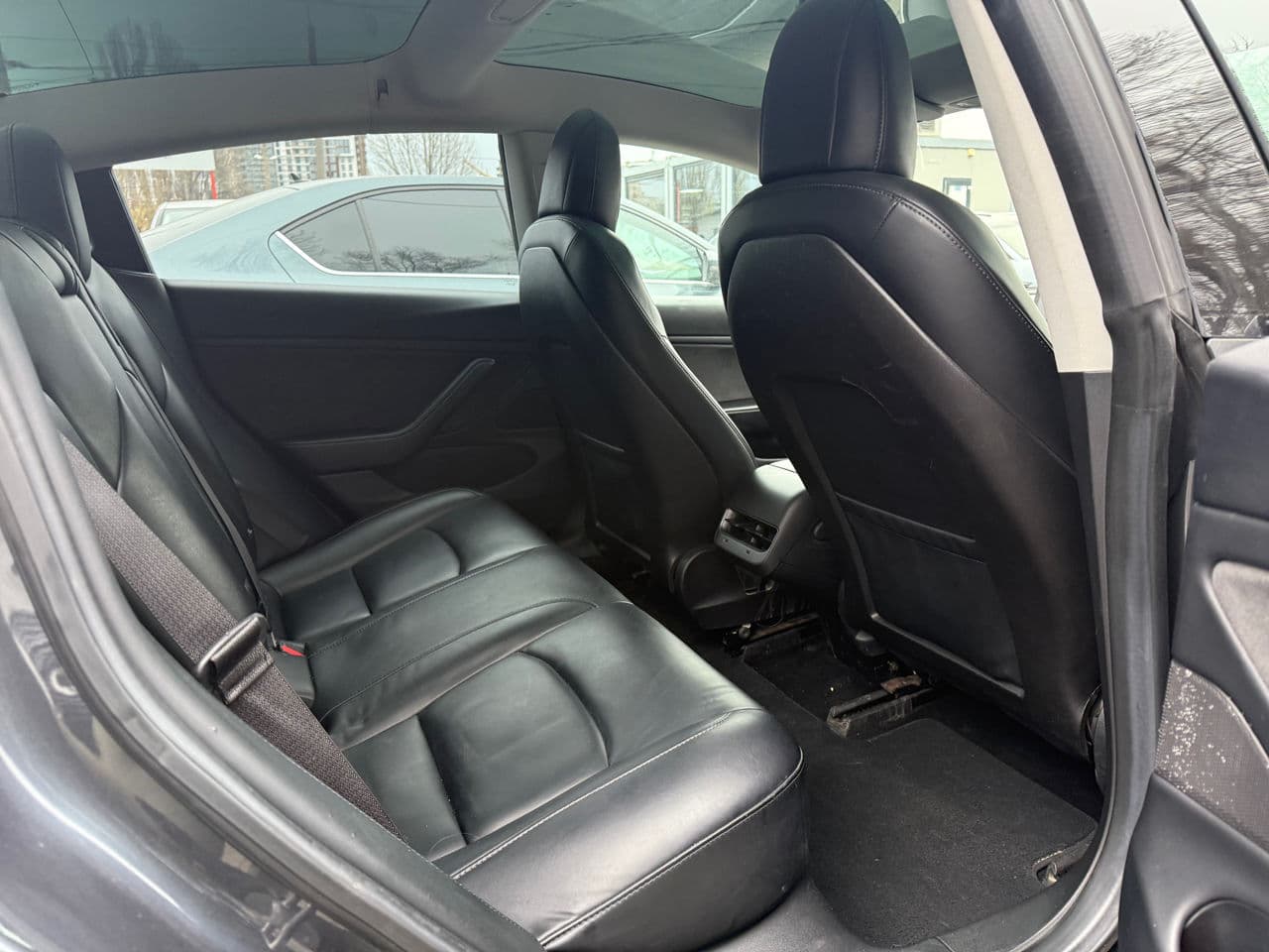 Tesla Model 3 2018 — Миниатюра 12