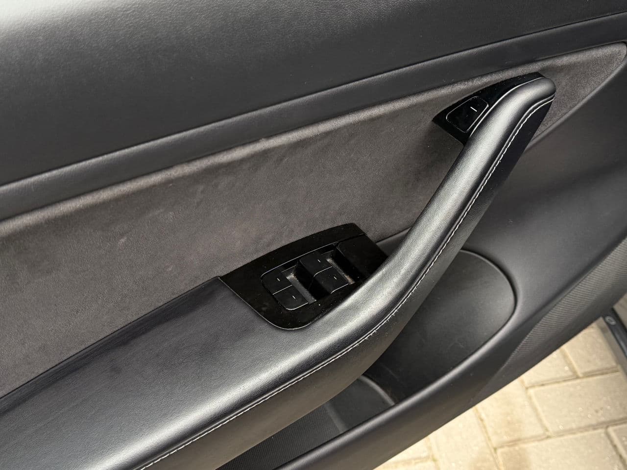 Tesla Model 3 2018 — Миниатюра 6