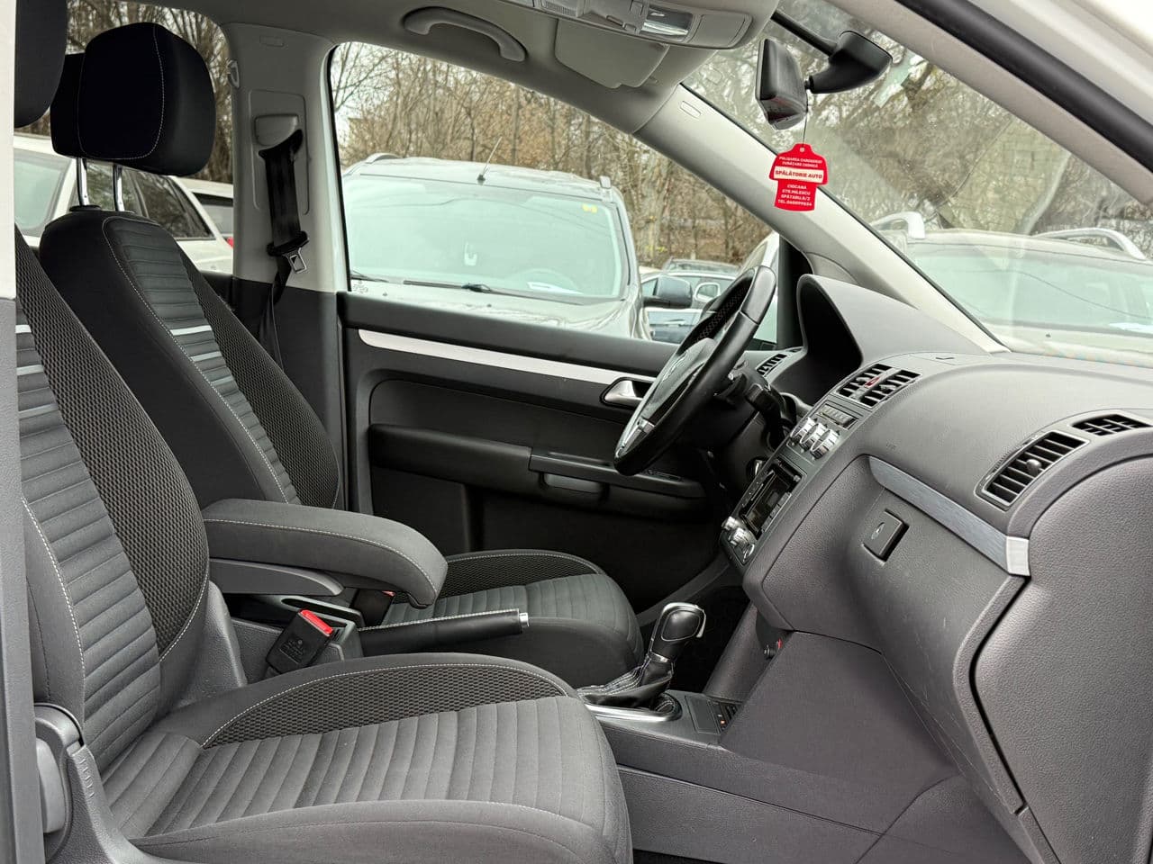 Volkswagen Touran 2015 — Миниатюра 15