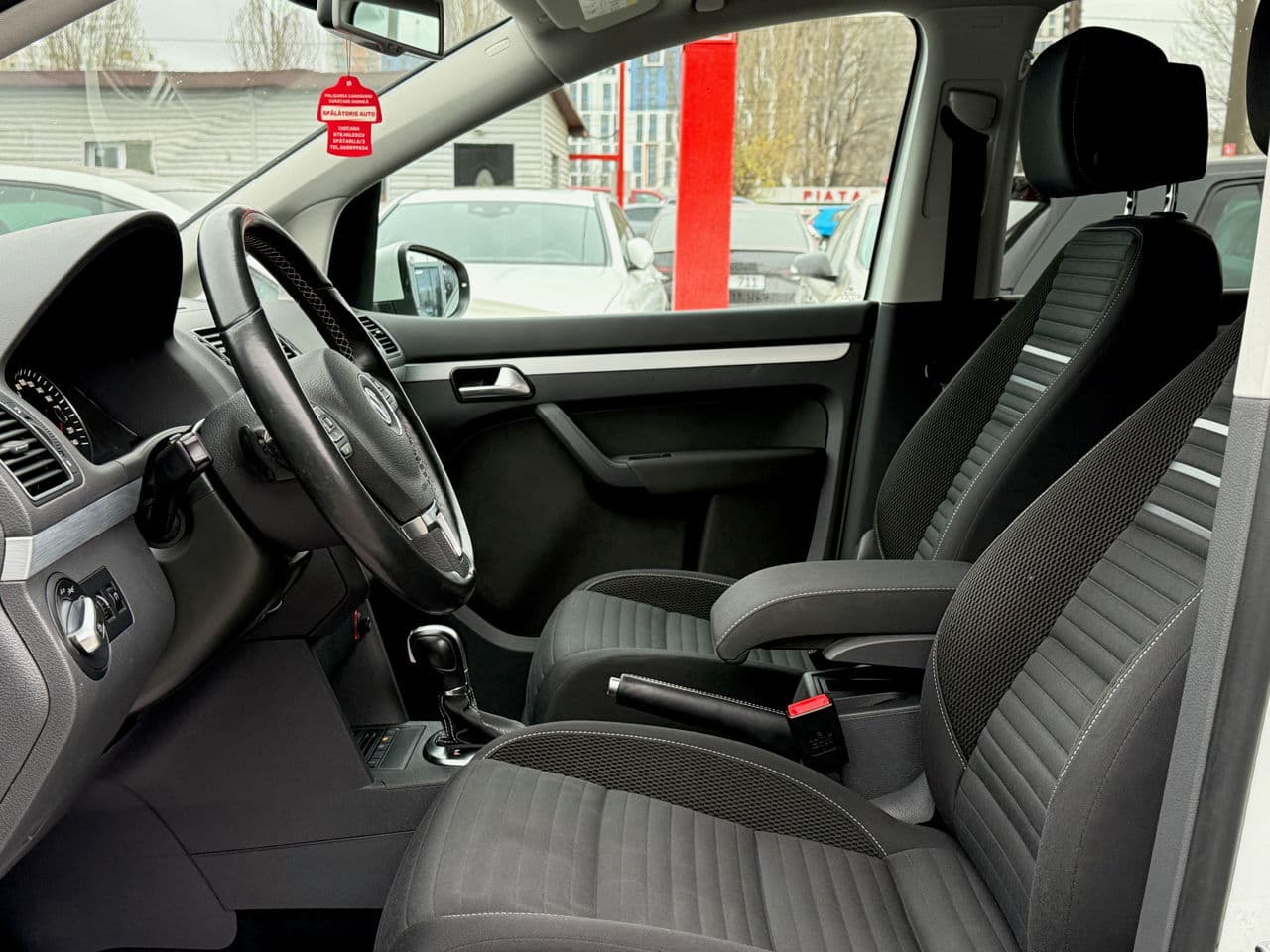 Volkswagen Touran 2015 — Миниатюра 11