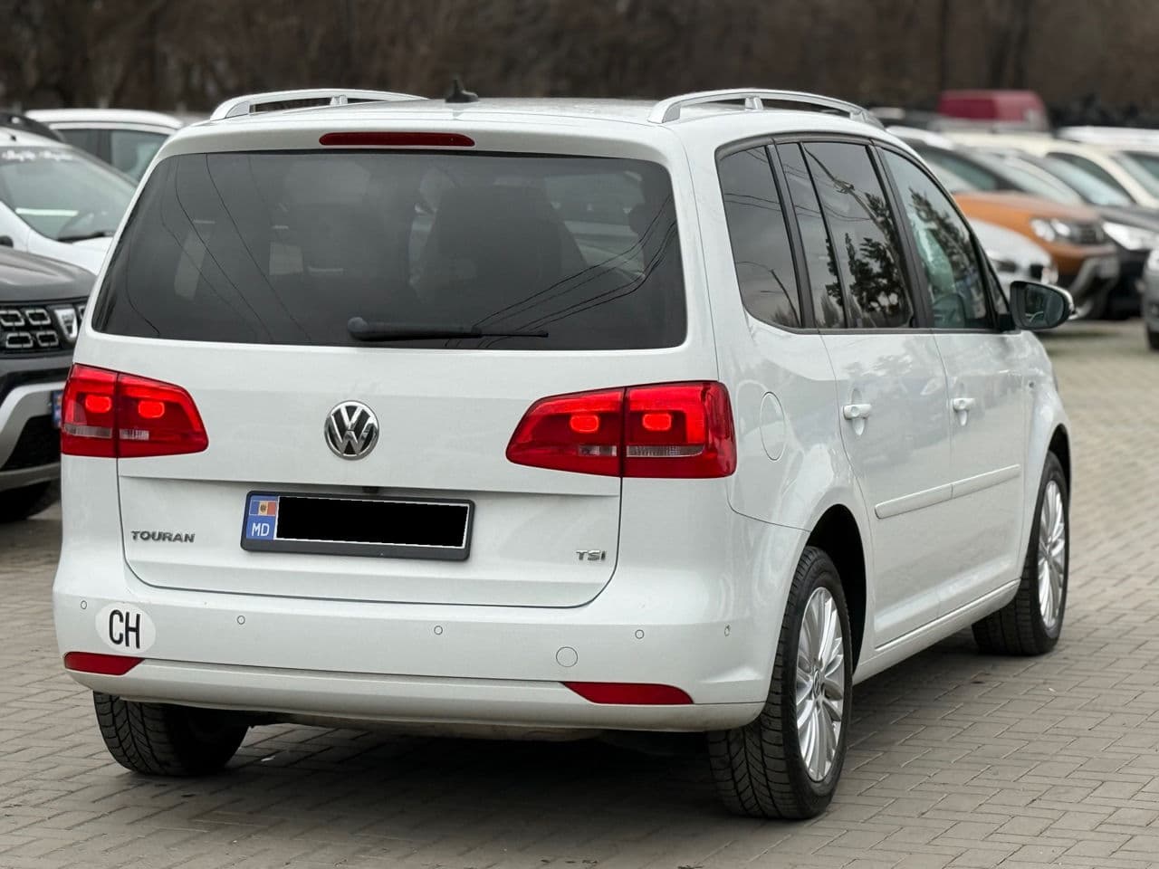 Volkswagen Touran 2015 — Миниатюра 2