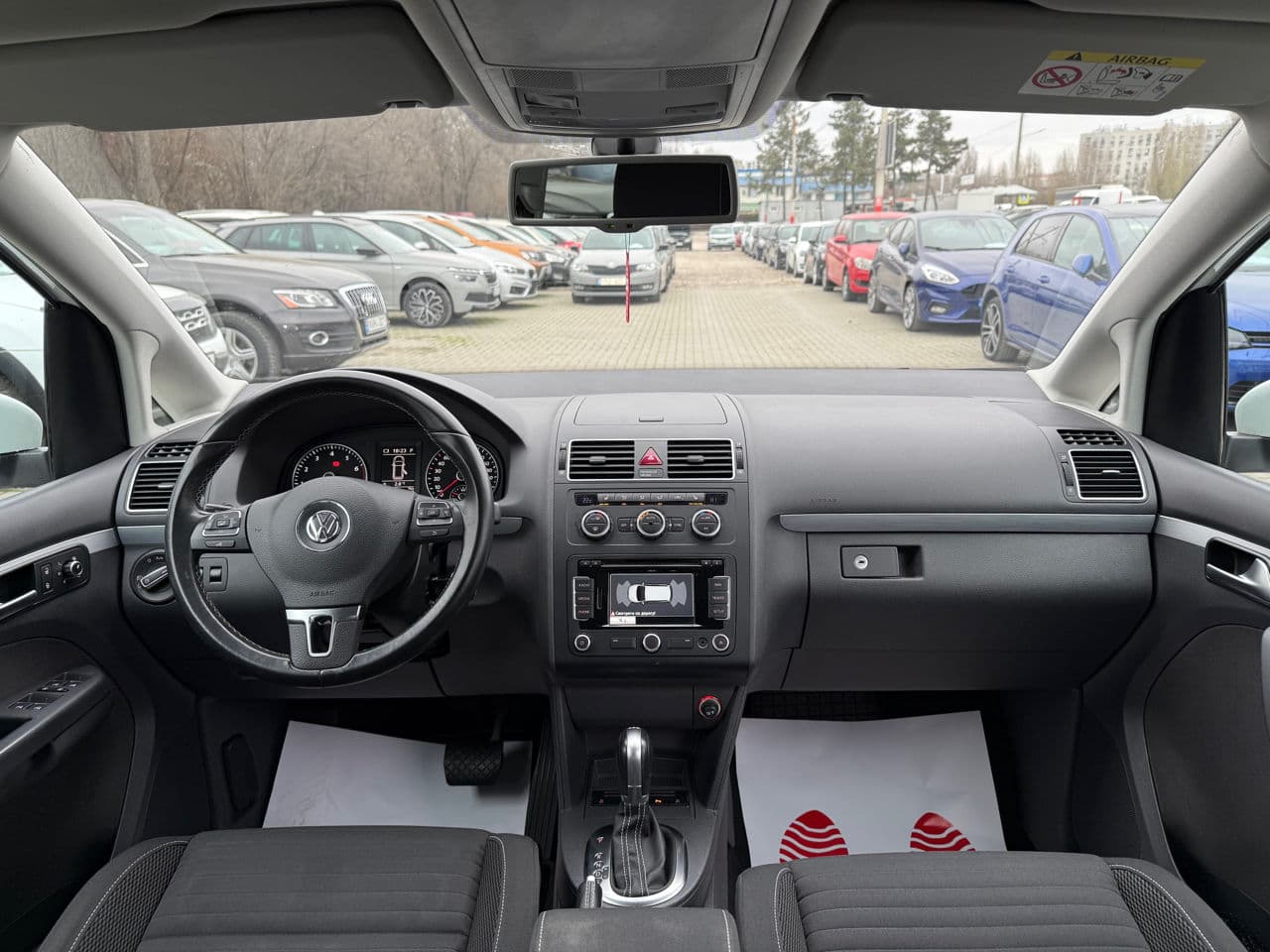 Volkswagen Touran 2015 — Миниатюра 17