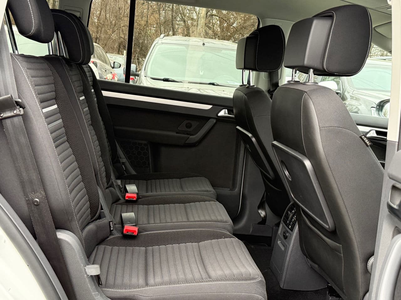 Volkswagen Touran 2015 — Миниатюра 18