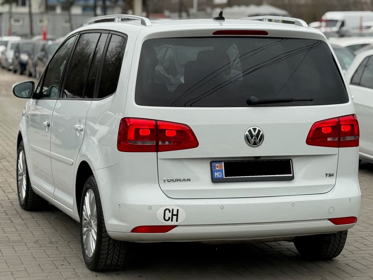 Volkswagen Touran 2015 — Миниатюра 4