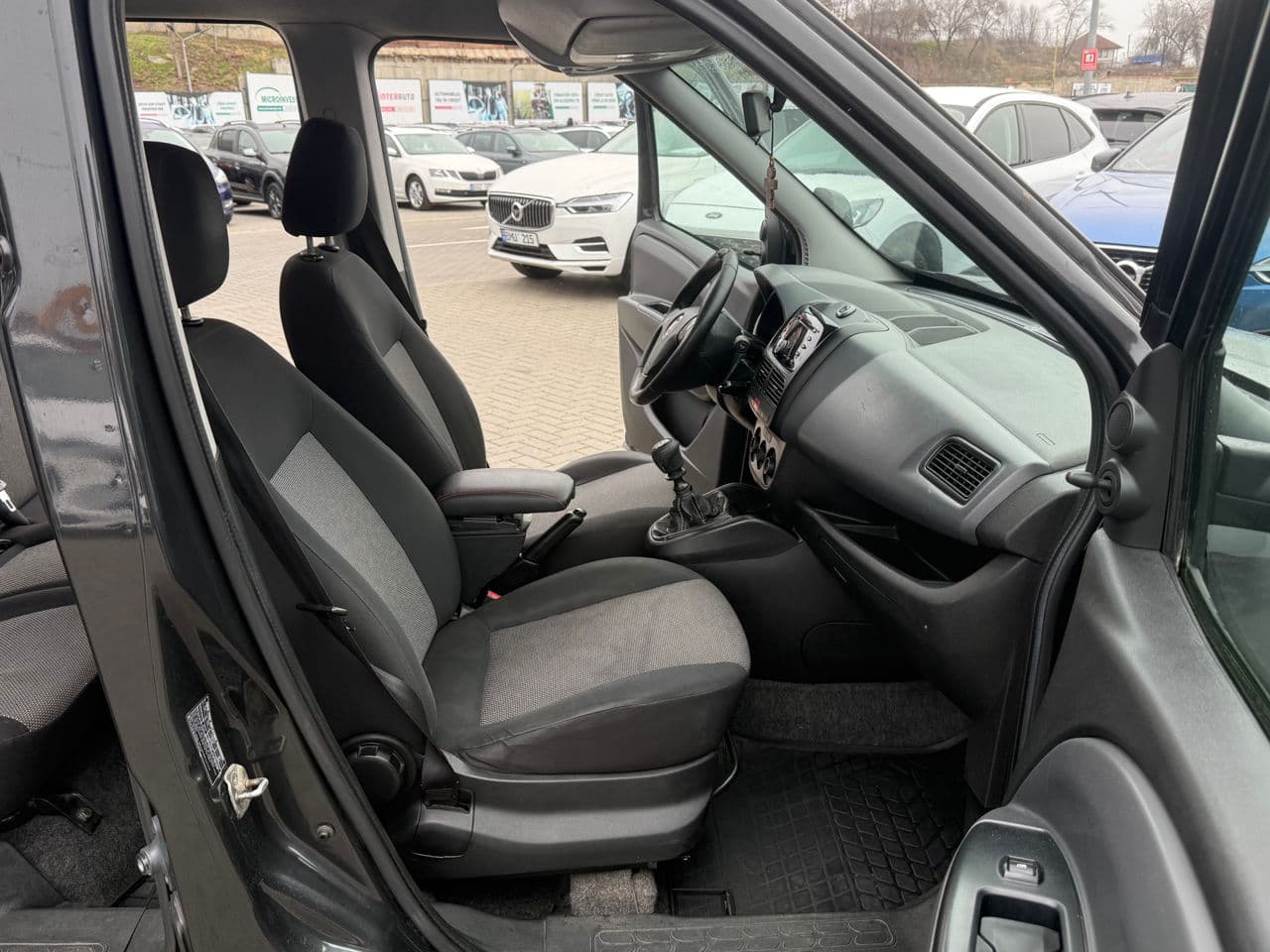 Fiat Doblo 2011 — Миниатюра 12