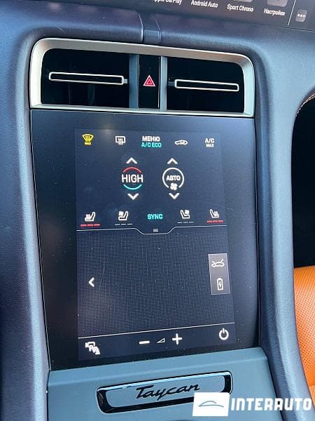 Porsche Taycan Turbo S 2021 — Миниатюра 22