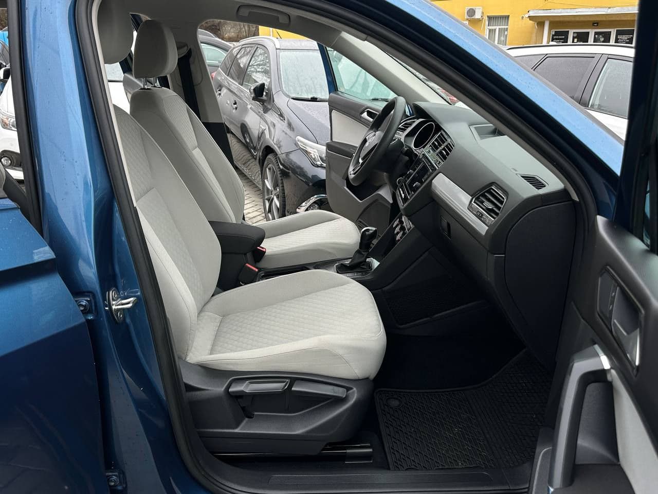 Volkswagen Tiguan 2017 — Миниатюра 16