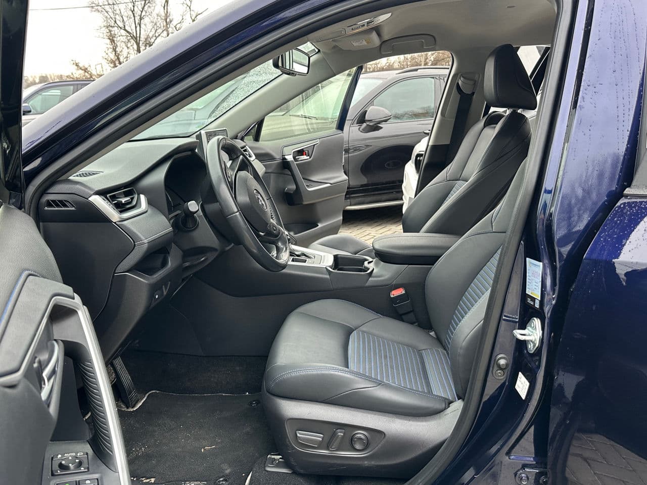 Toyota Rav-4 2020 — Миниатюра 5