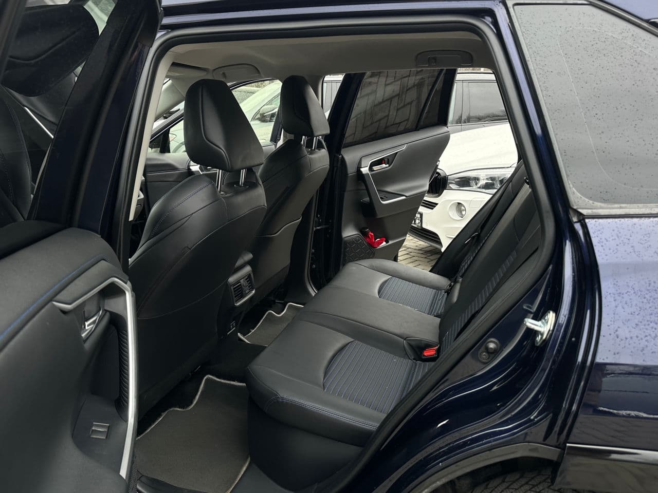 Toyota Rav-4 2020 — Миниатюра 13