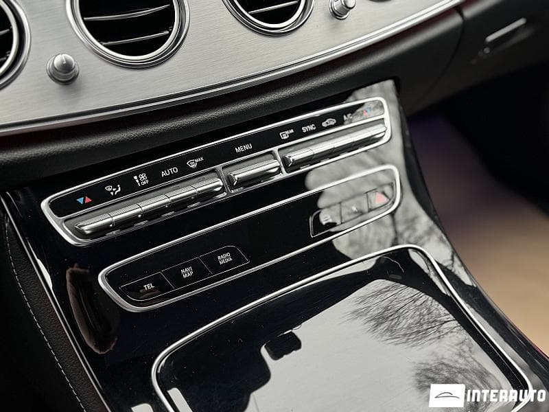 2021 Mercedes E 250 — Miniatură 14