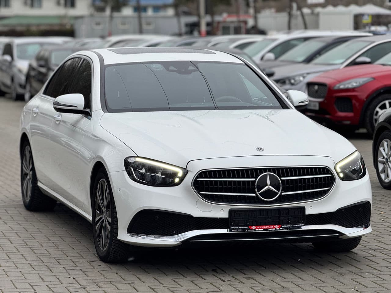 2021 Mercedes E 250 — Miniatură 3